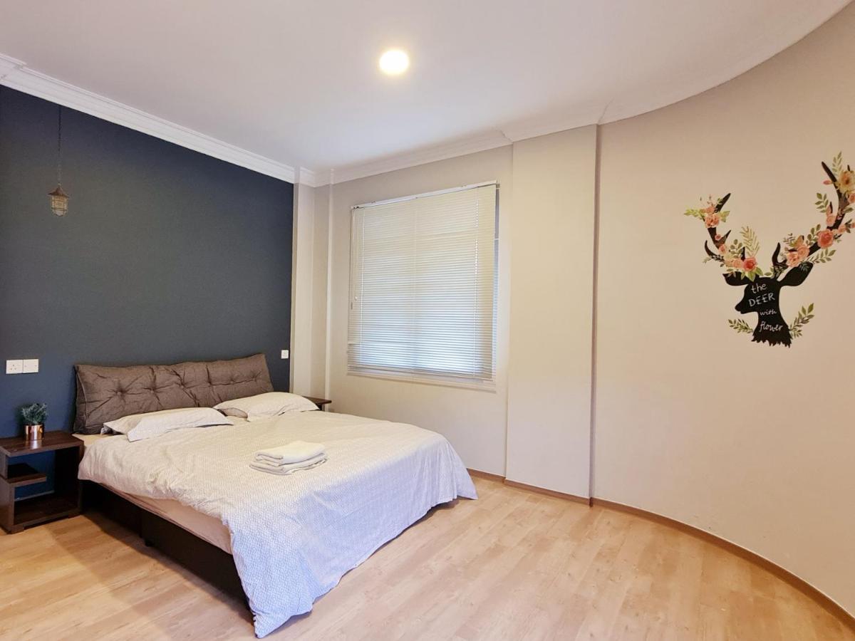 The Deer Kuching 4 Bedrooms Apartment Экстерьер фото